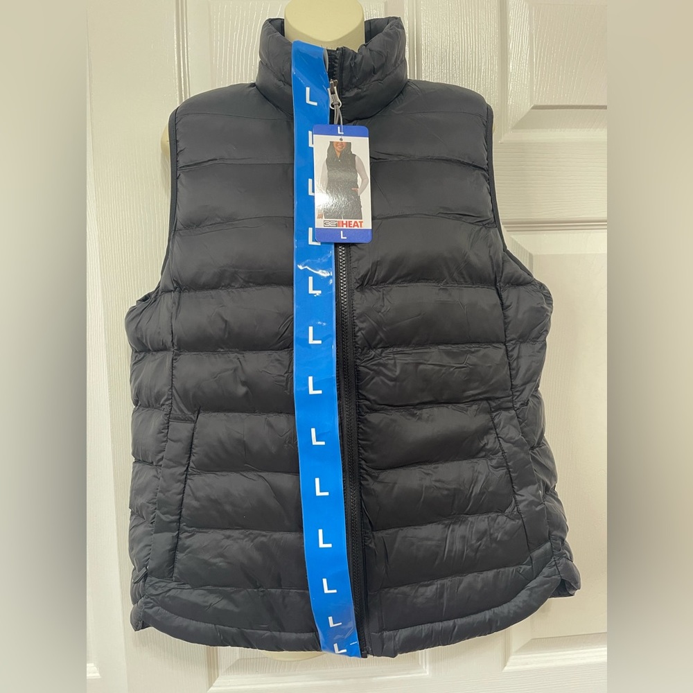 Ladies Puffer Vest- Warm Sleeveless Jacket brand new size Large black color
